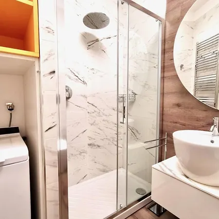 Grumo By Design Apartment Lierna