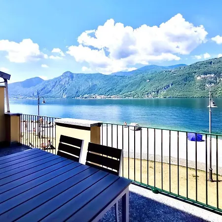 Grumo By Design Apartment Lierna